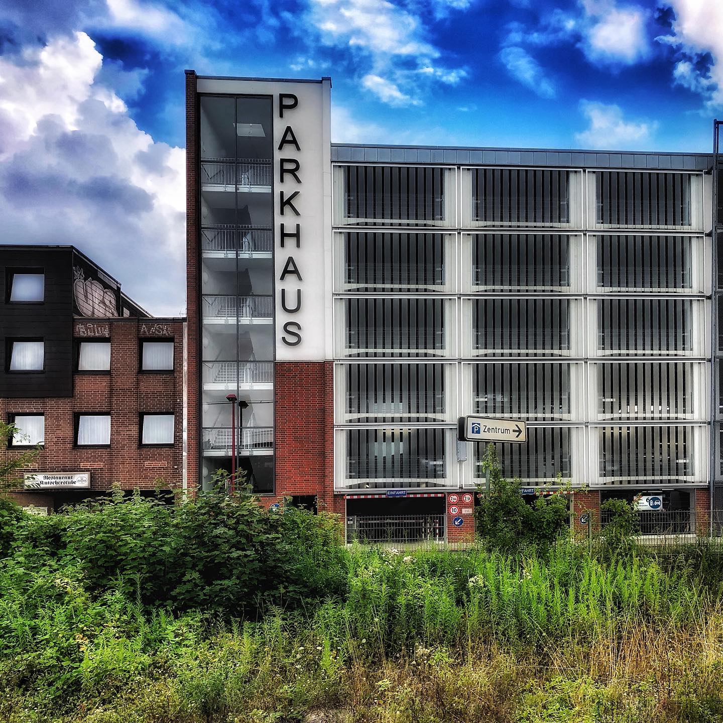 KW 32 – Parkhaus